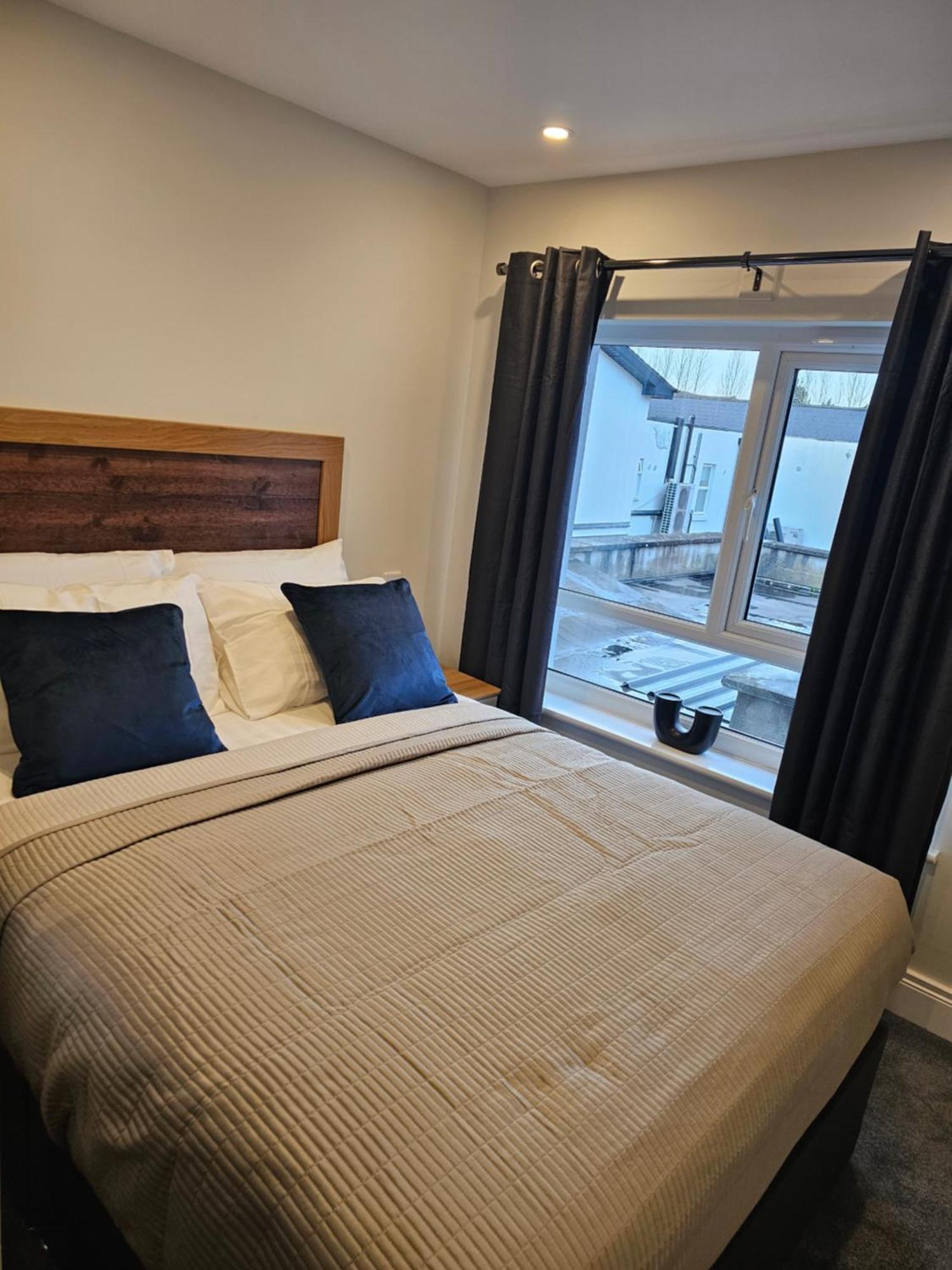 B53 Accommodation 梅努斯 外观 照片